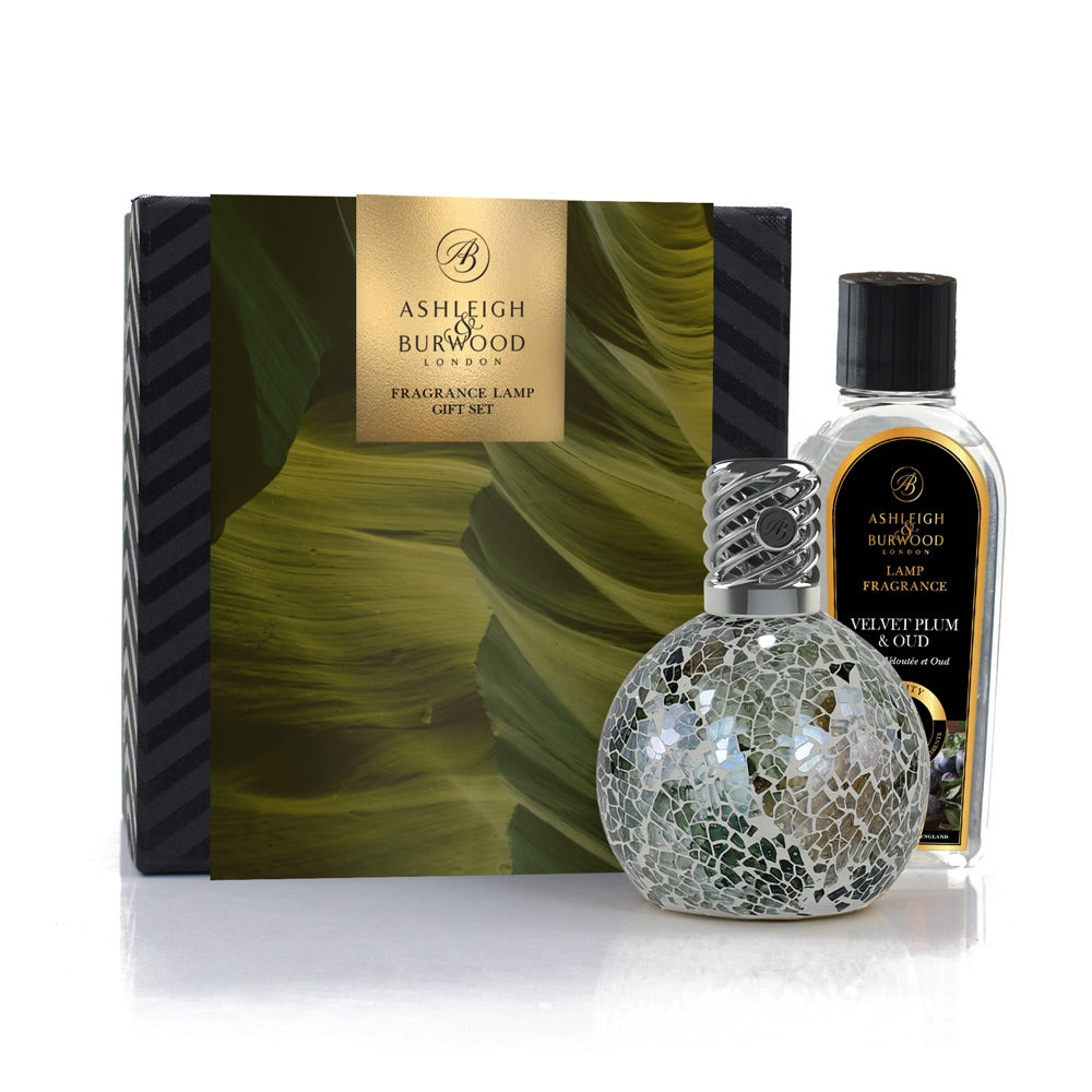 Gift Set Enchanted Forest + Olio Velvet Plum & Oud lampada catalitica