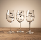 Calice da vino personalizzato con vinile permanente